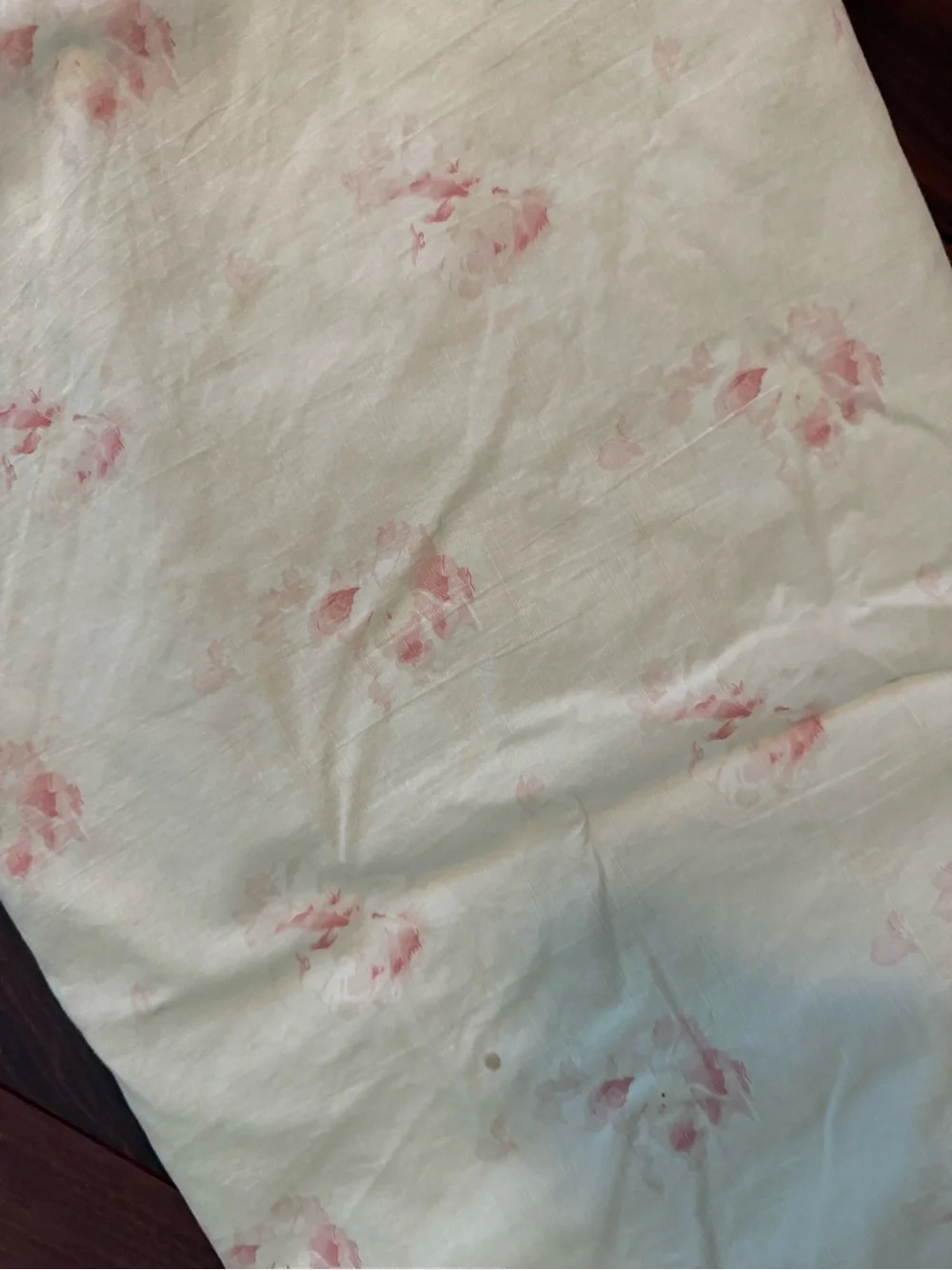 DKNY Queen Flat Sheet 100% Cotton Ruffled Cream W Roses Shabby Boho Chic